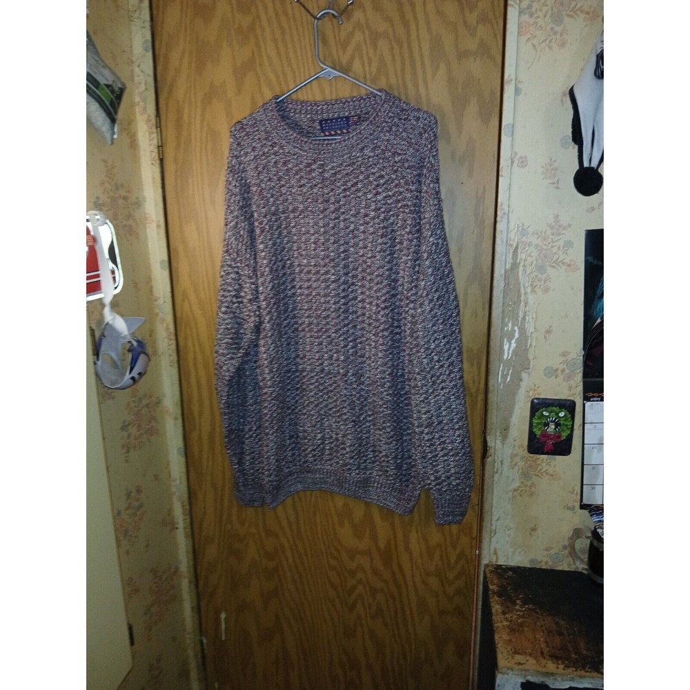American Priority Sweater Mens Size Large 46×34 Long Sleeve Made in USA Vintage